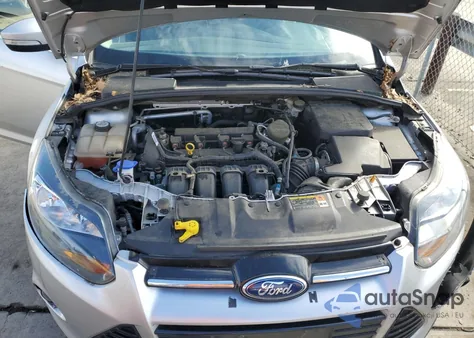 2013 Ford Focus Titanium из США, поврежденный, VIN 1FADP3J2XDL353354